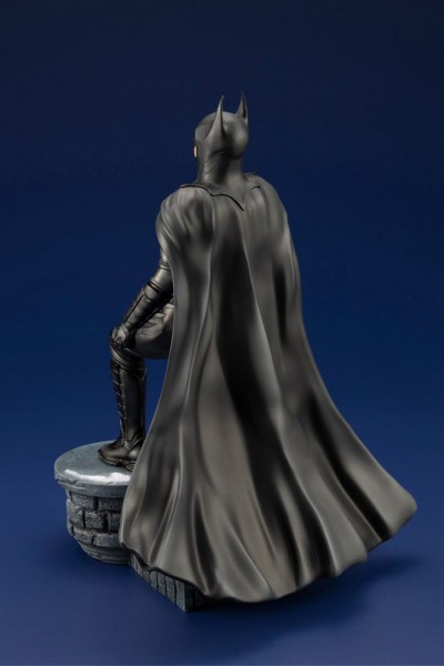 DC Comics ARTFX Statue 1/6 The Flash Movie Batman 34 cm