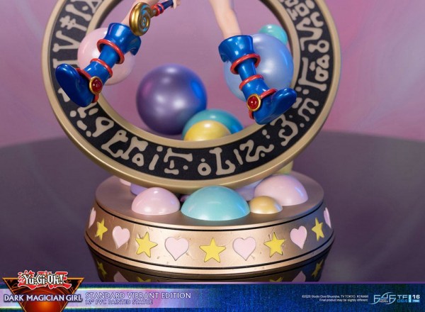 Yu-Gi-Oh! PVC Statue Dark Magician (Standard Vibrant Edition)