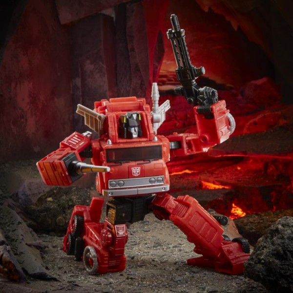 Transformers Generations War For Cybertron KINGDOM Voyager Inferno