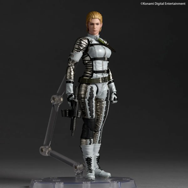 Revoltech A.y. Metal Gear Solid Delta The Boss Action Figure
