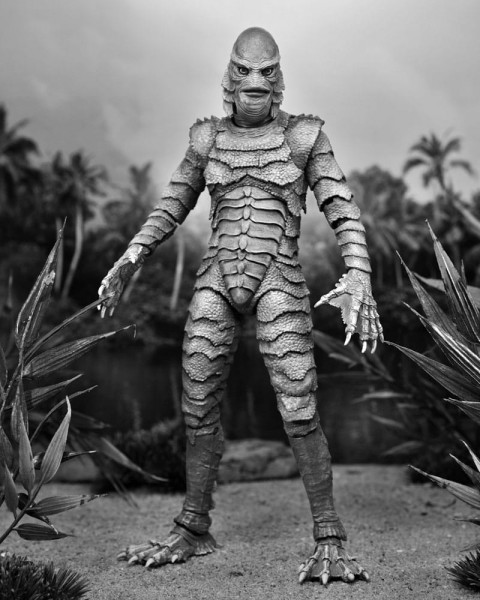 Universal Monsters Action Figure Ultimate Creature from the Black Lagoon (B&amp;W) 18 cm