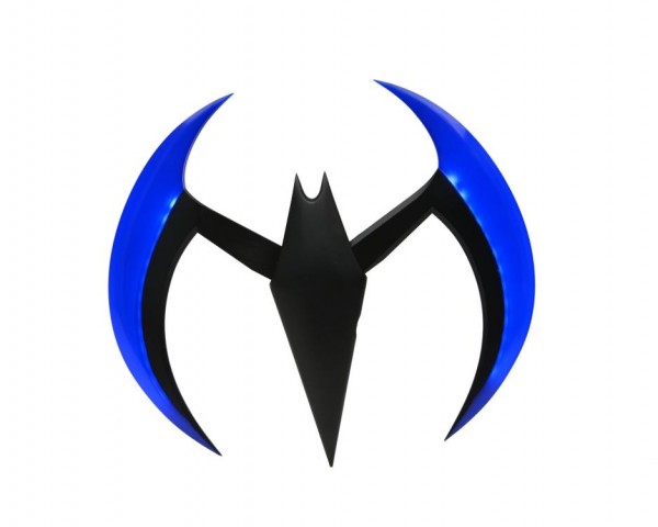 Batman Beyond Prop Replik 1/1 Batarang (Blue with Lights)