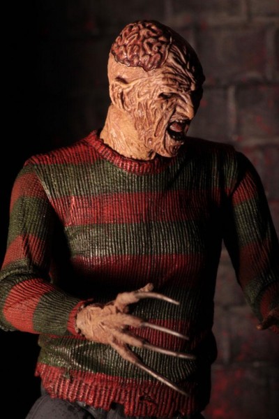 Nightmare on Elm Street 2 Ultimate Actionfigur Freddy Krueger