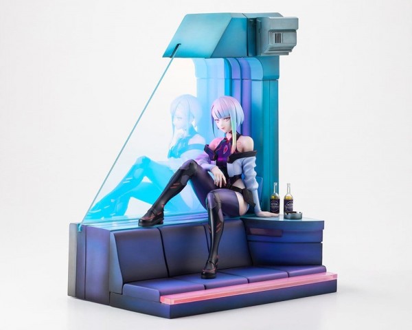 Cyberpunk: Edgerunners PVC Figur 1/7 Lucy 28 cm