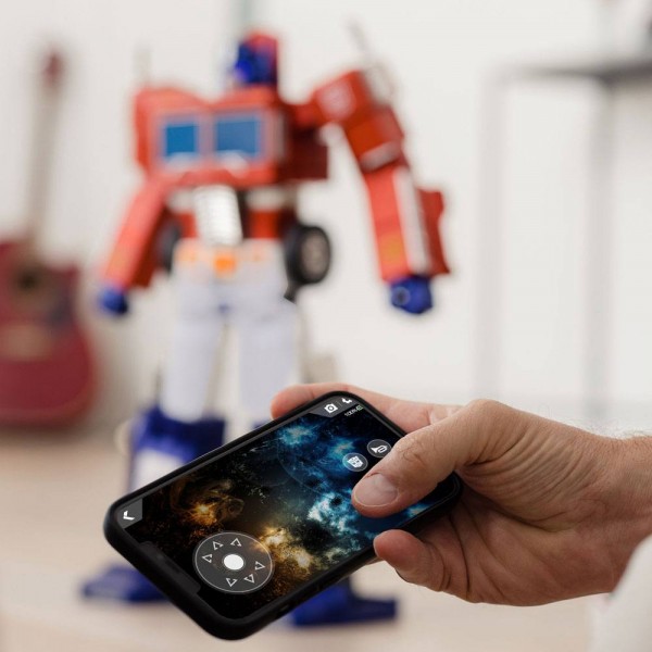 Transformers Interactive Auto-Converting Robot Optimus Prime 